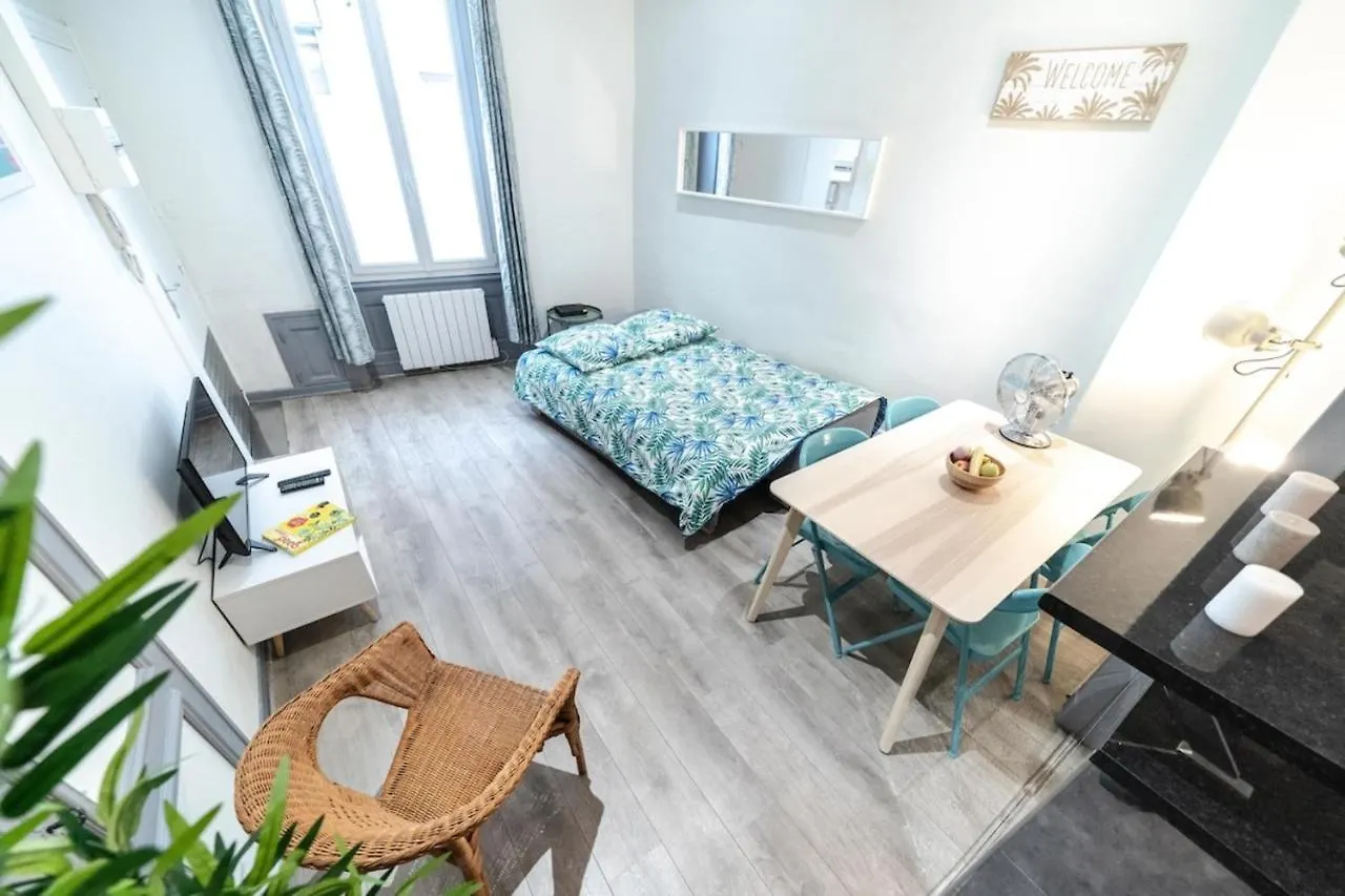 Le Miami - Chaleureux 4 Pers- Oullins Centre- Lyon Apartment