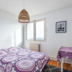 Lumineux A Emplacement Ideal Refait A Neuf Oullins